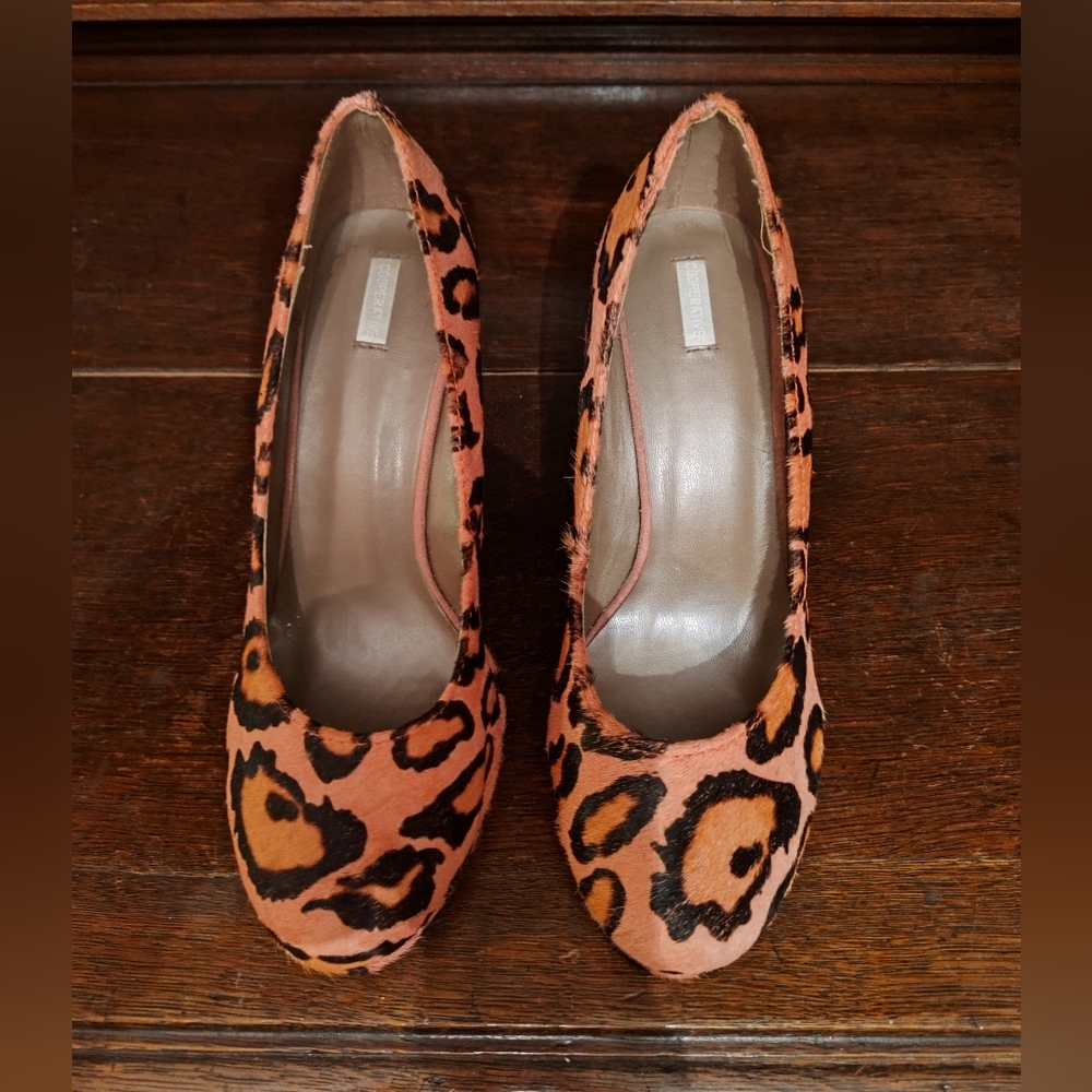 Pink Leopard/Cheetah Wedge Pumps - Picture 4 of 12